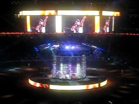 Luke Bryan - Live Houston Rodeo - 3/3/12 complete show pt.5