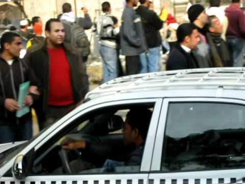 #MasperoAttack, #Jan29 2012, protesters getting prepared for the attack