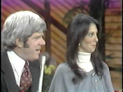 Marlo Thomas Meeting Phil on The Donahue Show