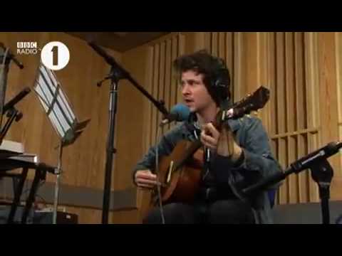 Jamie T - If I Were A Boy (Beyonce Cover) - Live Lounge