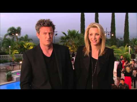 Hollywood Game Night  Matthew Perry & Lisa Kudrow Interview