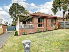 4 Beecroft Drive, Westmeadows, Vic 3049