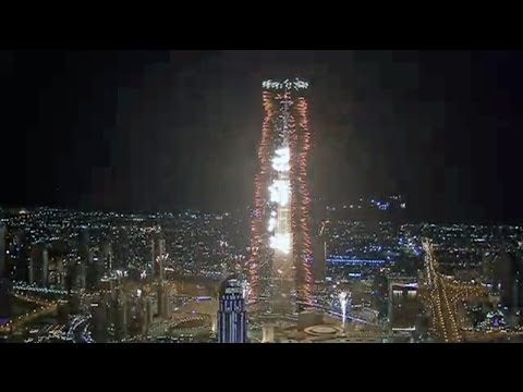 Dubai Fireworks full 2014 in Burj Khalifa - New Year 2014 FULL video