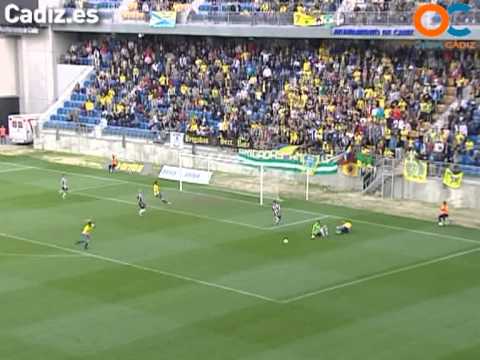 Cádiz CF   RB Linense Jor 13 resumen