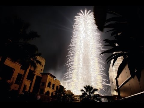 Dubai's world record NYE fireworks | Dubai New Year 2014 Fireworks