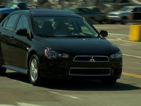 Car Tech - 2013 Mitsubishi Lancer SE