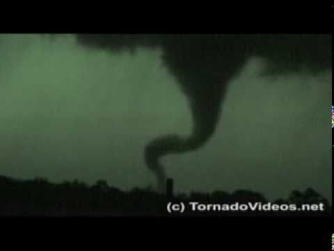 INCREDIBLE tornado video from NE Oklahoma! May 1, 2008