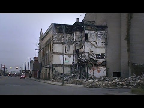 Detroit's Ghetto: The worst Ghetto in the USA! Facts and a tour of Dying Detroit