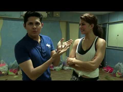 IIFA Buzz: Jacqueline Fernandez has some fun with Vishal Malhotra at rehearsals