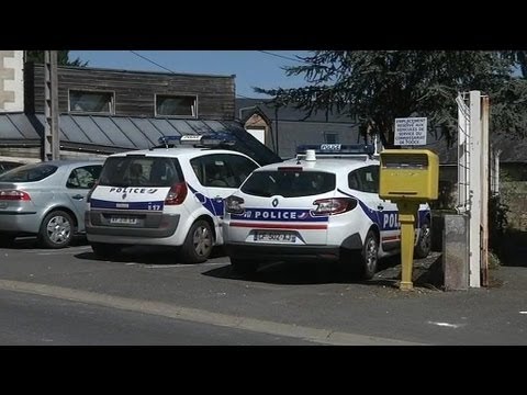 Joué-lès-Tours: une bavure policière? -20/08