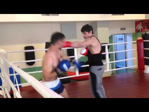 Boxing-training sparring with a student Alexander Litvinenko