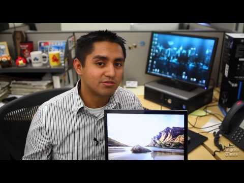 Salvador Rodriguez, Los Angeles Times staff writer looks at the chromebook from Google