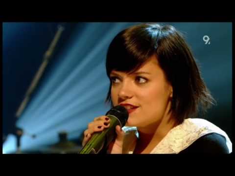 Lily Allen - The Fear (Live Jools Holland 2009)