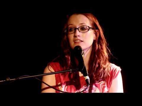 Ingrid Michaelson - Can't Help Falling in Love (Live in Melbourne on 13 Nov 2010)