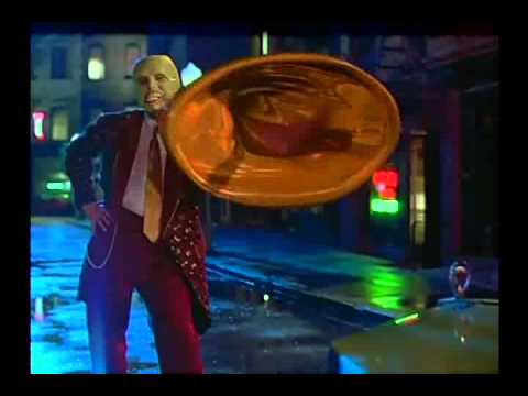 Funny Scene in 'The Mask' 1994