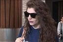 Lorde's Auckland Airport welcome (Thumbnail)