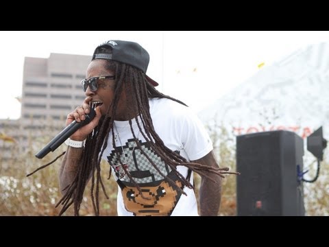 Lil Wayne - No Worries [Live at Dew Tour 2012]