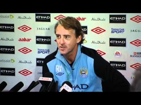 Roberto Mancini boos press officer