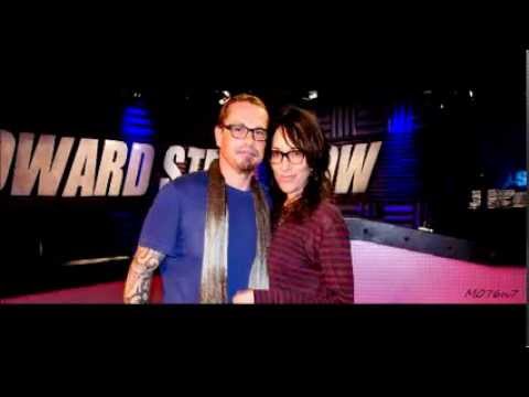 Howard Stern Show : Kurt Sutter & Katey Sagal Interview 11/11/13