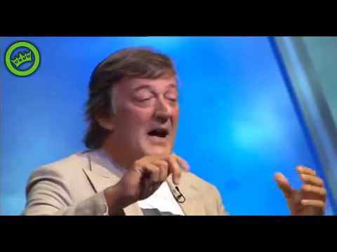 STEPHEN FRY TELLS THE DIFFERENCE BETWEEN AMERICANS EN BRITISH