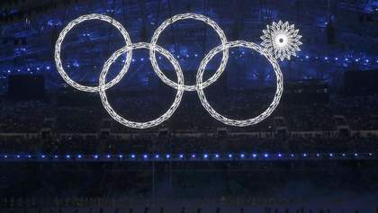 The fifth Olympic ring failed to light.