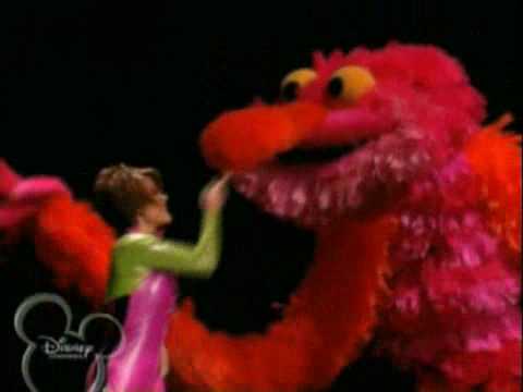 Muppets Tonight - S2 E6 P2/3 - Paula Abdul