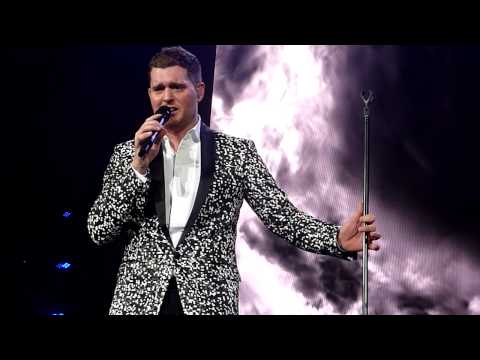 Michael Bublé - Cry Me A River - Live @ Paris Bercy 11.01.2014 HD