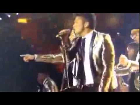 BRUNO MARS & RED HOT CHILI PEPPERS NFL SUPER BOWL HALFTIME  2014