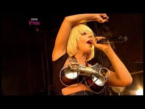 Full DVD Lady Gaga Glastonbury Festival 2009