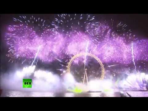 Moscú, Berlín y Londres saludan el nuevo año 2014 con espectaculares fuegos artificiales