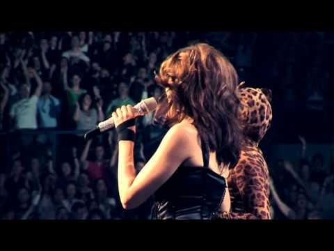 Kylie Minogue feat. Dannii Minogue - Kids (Showgirl Homecoming Live)