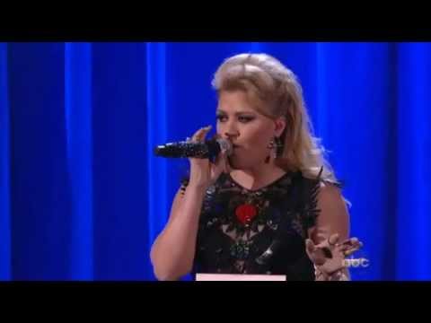 Kelly Clarkson Medley (Live Performance at American Music Awards 2012)