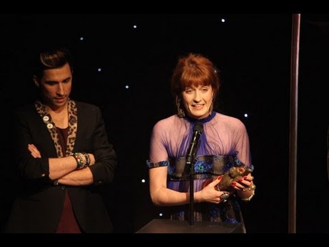 Florence Welch Wins Best Solo Artist At The NME Awards 2013