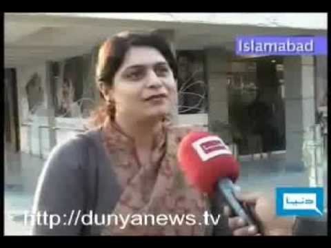 Pakistani People about Imran Khan and Asif Ali Zardari.flv