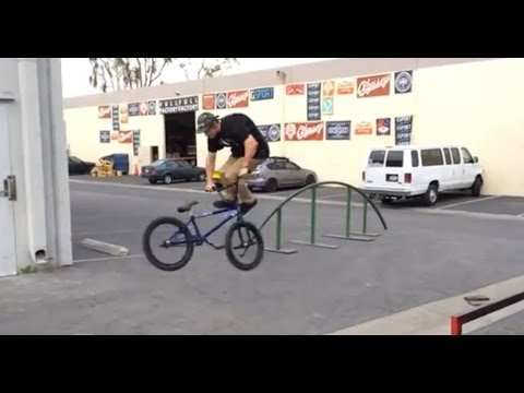 BMX - Flat Ground 360 Tailwhip To Manual 180