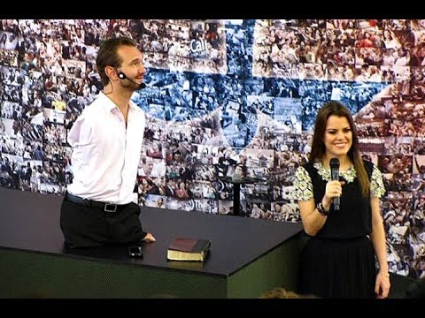 Testemunho de Nick Vujicic, homem que nasceu sem braços e pernas - Lagoinha