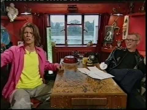 David Bowie - TFI Friday: interview + 