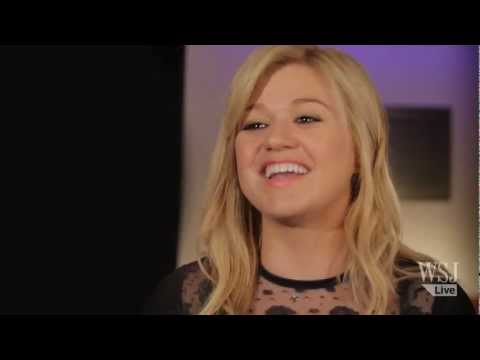 Kelly Clarkson Reflects on The 10 Year Ride Since American Idol's Season 1