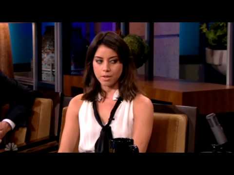 Aubrey Plaza Interview Watch Aubrey Plaza On Late Night Show