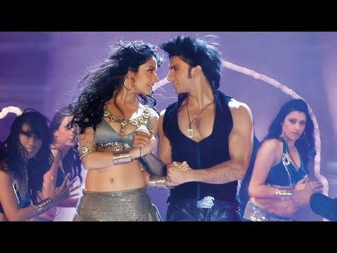 Dum Dum - Song - Band Baaja Baaraat