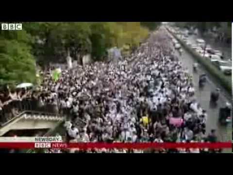 Thailand amnesty bill sparks more street protests     BBC News