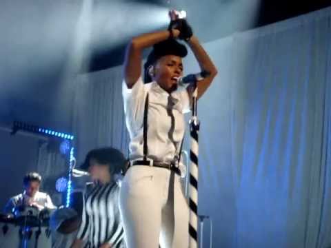 Janelle Monáe - Q.U.E.E.N. / Electric Lady - live Club Nokia, November 2, 2013