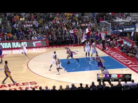 01-10-2014 - Lakers vs. Clippers - Pau Gasol Spin And Dunk