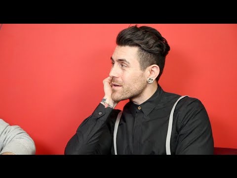 AFI's Davey Havok - Wikipedia: Fact or Fiction?