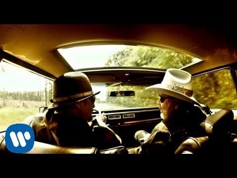 Kid Rock - Redneck Paradise (Remix) ft. Hank Williams Jr. [Music Video]