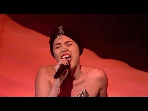 Miley Cyrus Performing 'Wrecking Ball' On The X Factor UK - 17/11/13 - 1080p HD