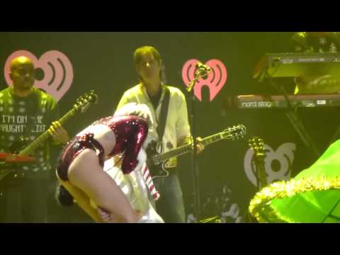 Miley Cyrus - Kiis FM's Jingle Bell Ball 2013 (Los Angeles December 6, 2013) We Love U