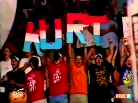 Kurt Angle Face Turn 2001 ( crowd goes wild for the olympic gold metalist)