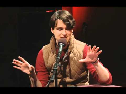 Q live in NYC(interview with Ezra Koenig from Vampire Weekend)