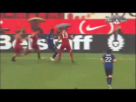 Francesco Totti vs. Mario Balotelli Foul - Inter Milan vs. Roma 1-0 - Rote Karte